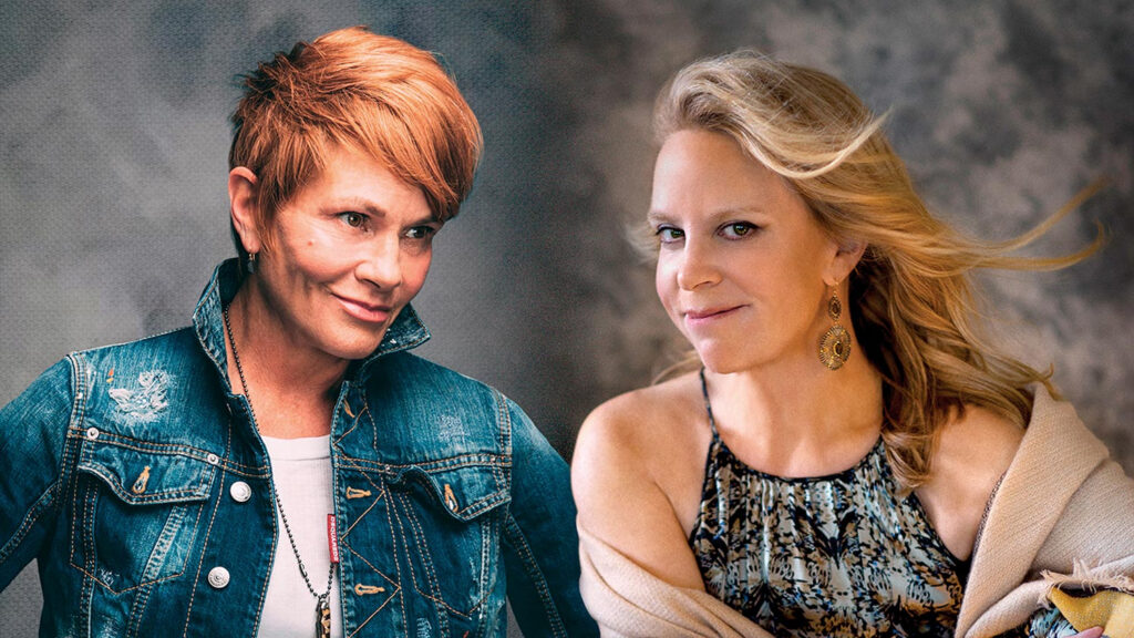 Mary Chapin Carpenter Shawn Colvin Together On Stage Scottsdale 