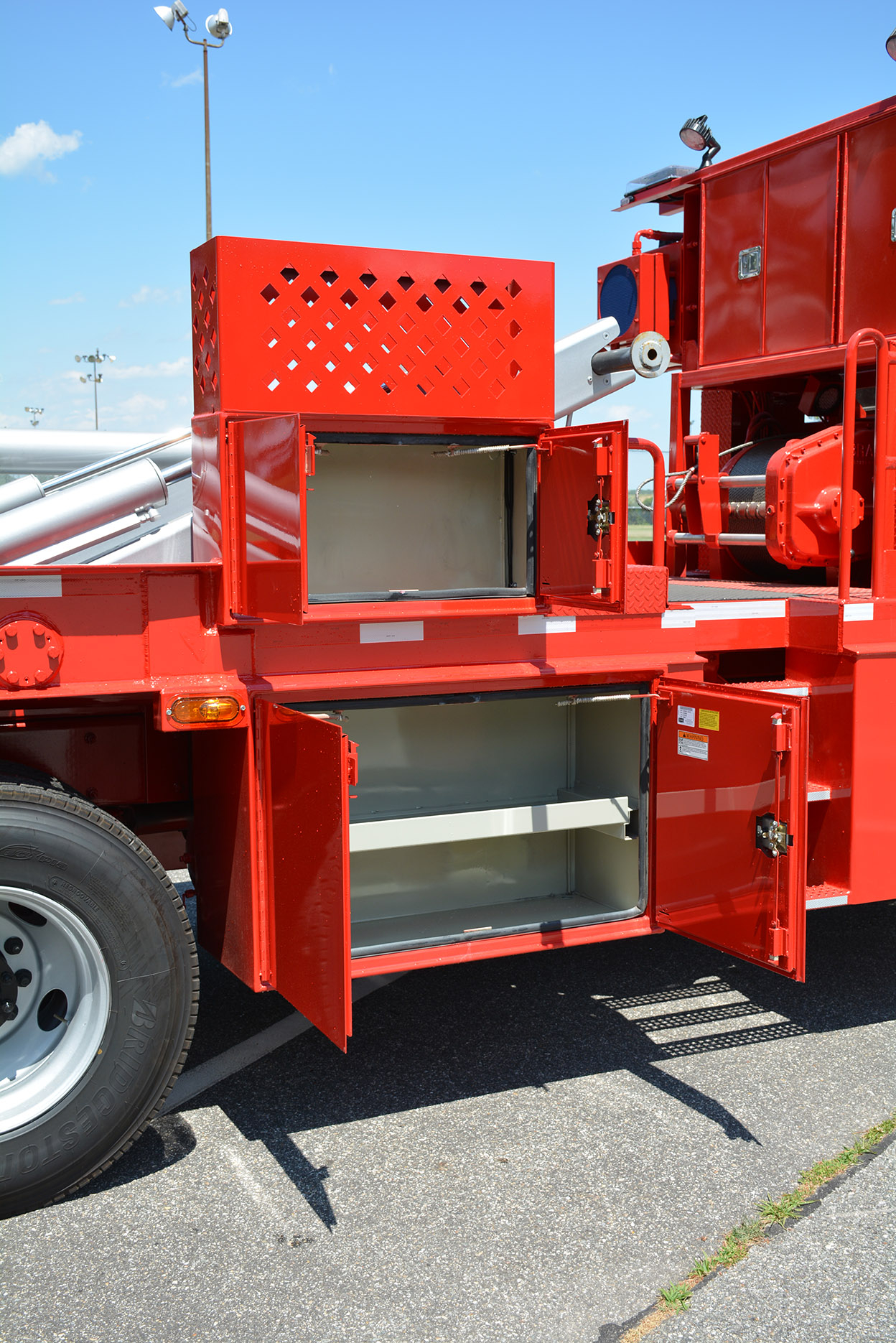 Tandem Reel Loader Dejana Truck Utility Equipment